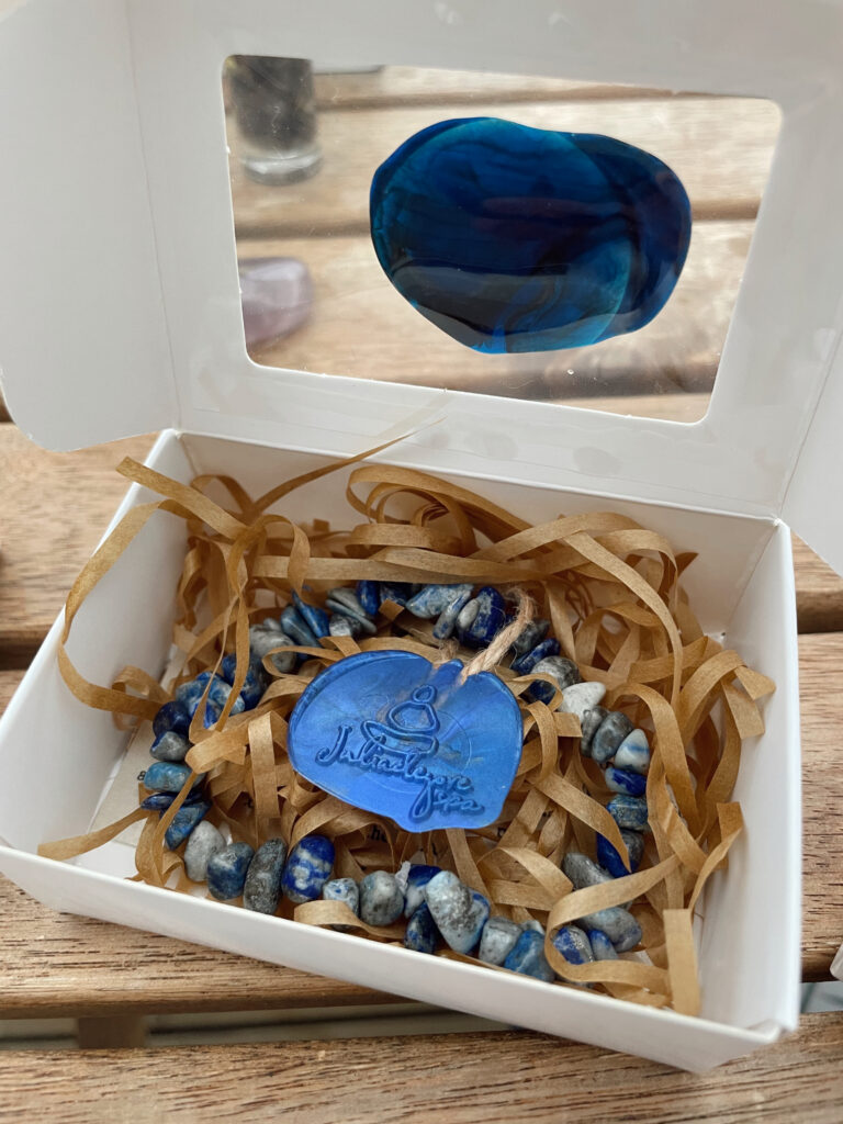 Tezza-0546-1-768x1024